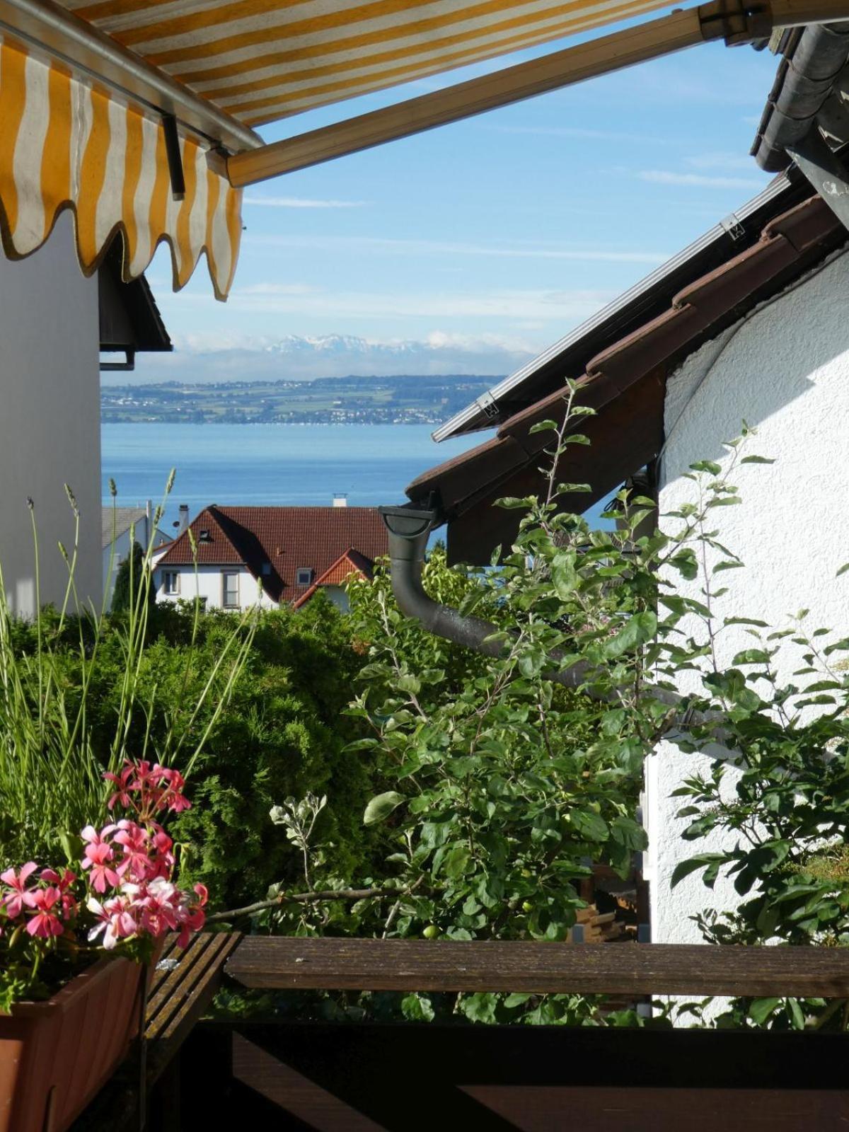 Abc Ferienwohnungen Abc Wohnung A Meersburg Exterior photo